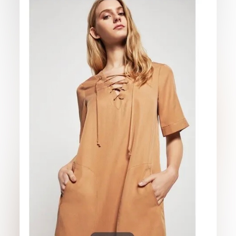 BCBG Generation lace up khaki mini a-line dress. 2 front pockets. Sz XS